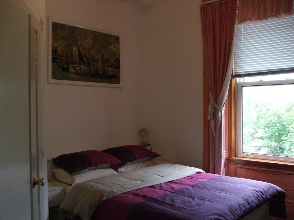 Swan Lake Guest House Edimburgo Quarto foto